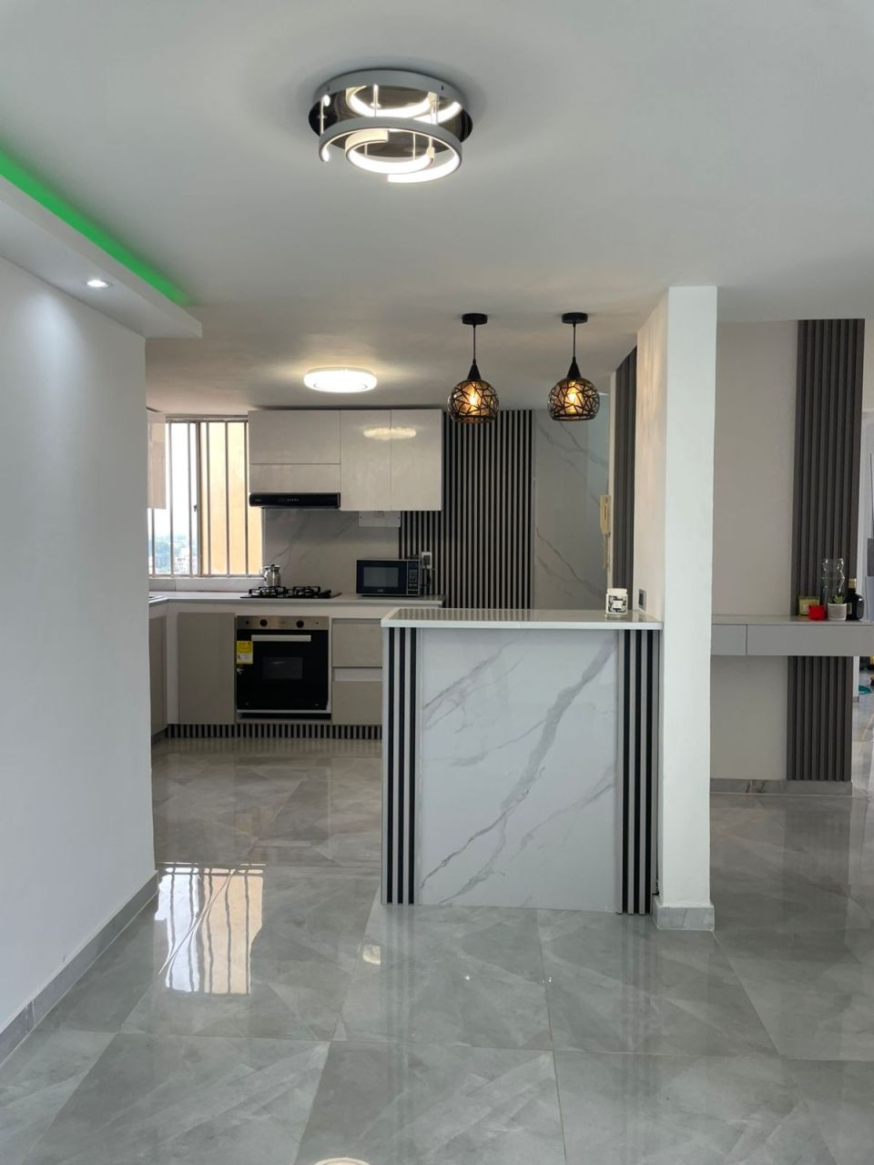 Apartamento en venta Valle Del Cauca Cali Bosques Del Limonar 132 m2 Habitaciones 3 Baños 3 Garajes 2 Precio $495000000