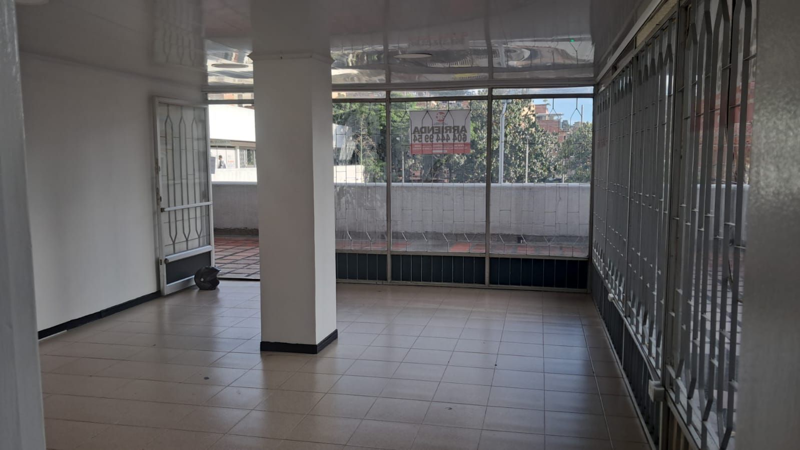 Oficina en arriendo Antioquia Medellín Bombona No 1 38 m2 Habitaciones 0 Baños 1 Garajes 0 Precio $1200000