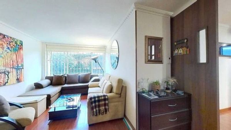 Inmuebles en Remate Apartamento en venta Cundinamarca Bogotá Mazurén 80 m2 Habitaciones 3 Baños 2 Garajes 1 Precio $485000000