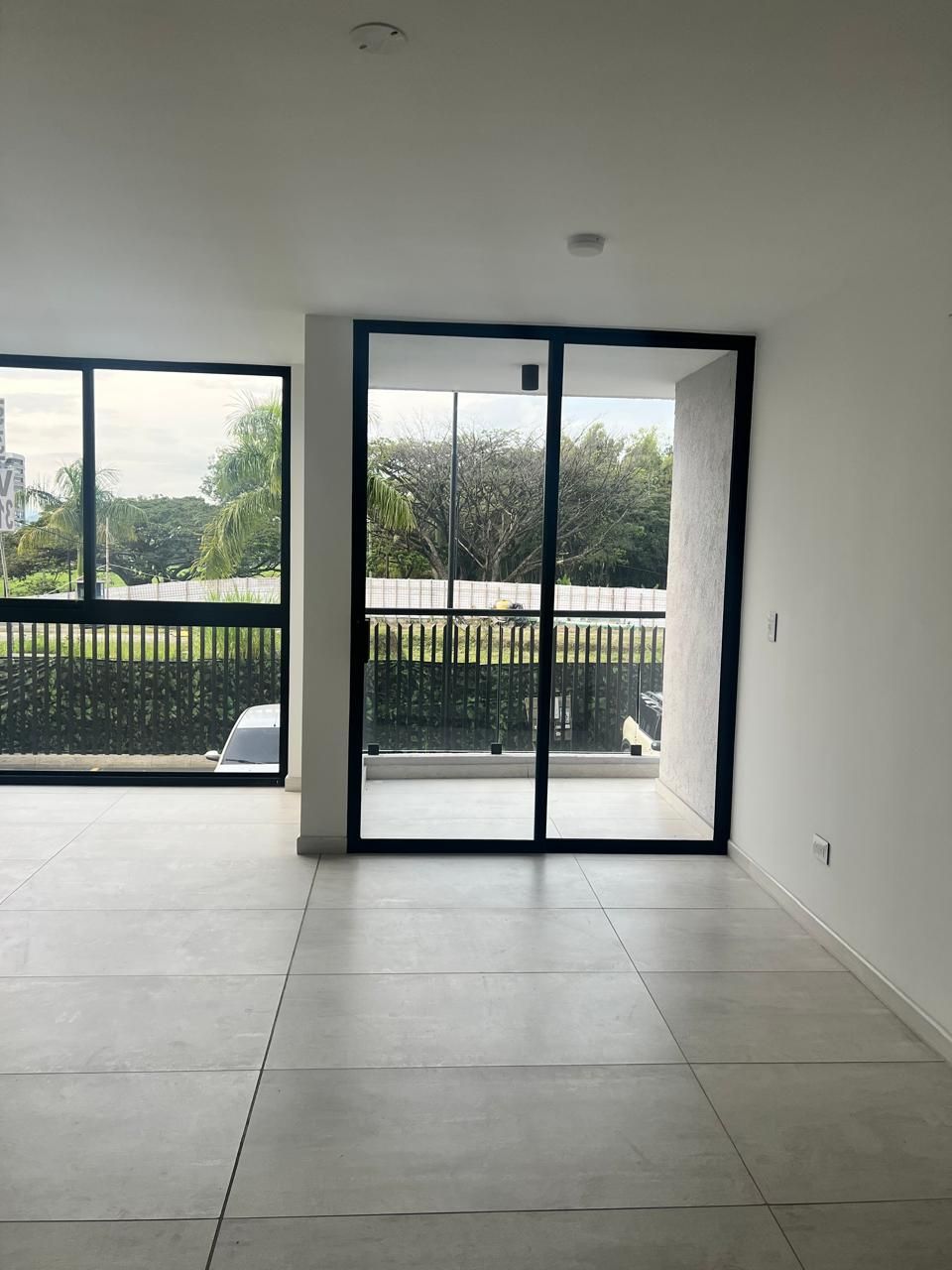 Apartamento en arriendo Risaralda Pereira Jardin De Velez Y Velez 110 m2 Habitaciones 2 Baños 3 Garajes 1 Precio $4600000