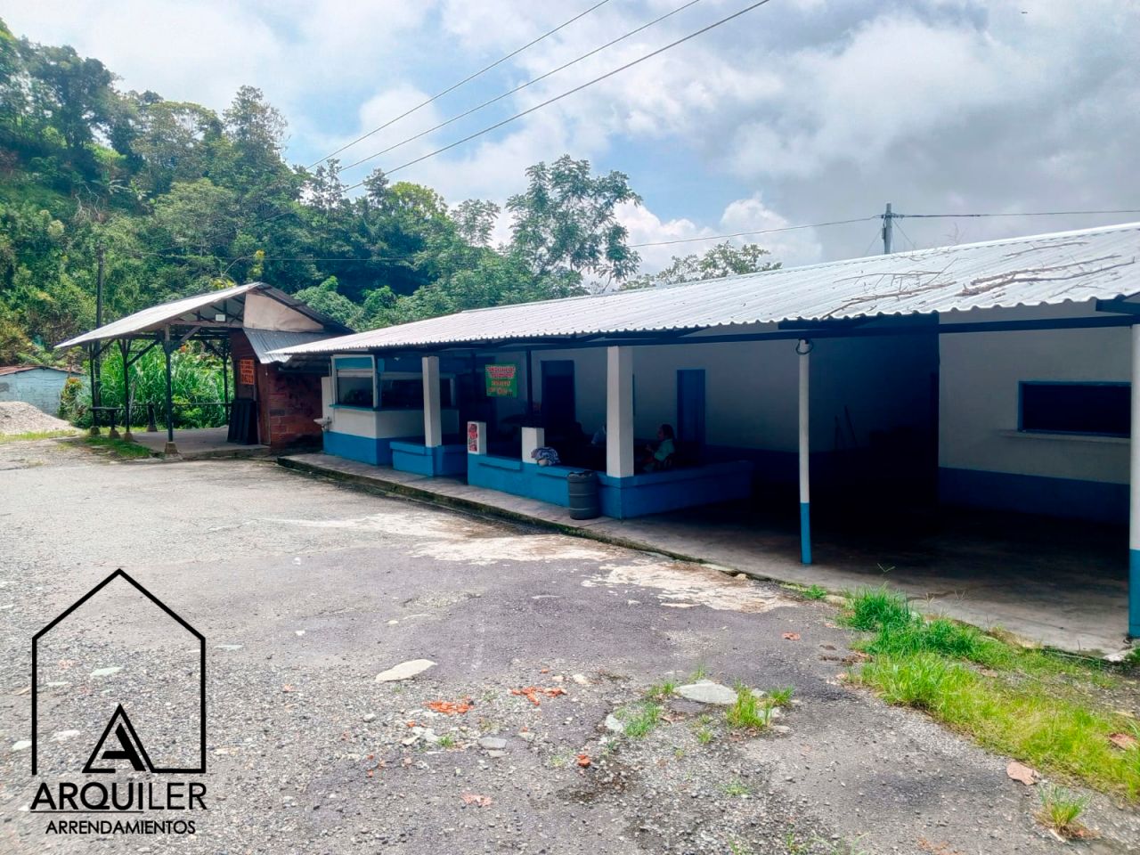Finca en venta Antioquia Valdivia Valdivia 10000 m2 Habitaciones 6 Baños 2 Garajes 0 Precio $180000000