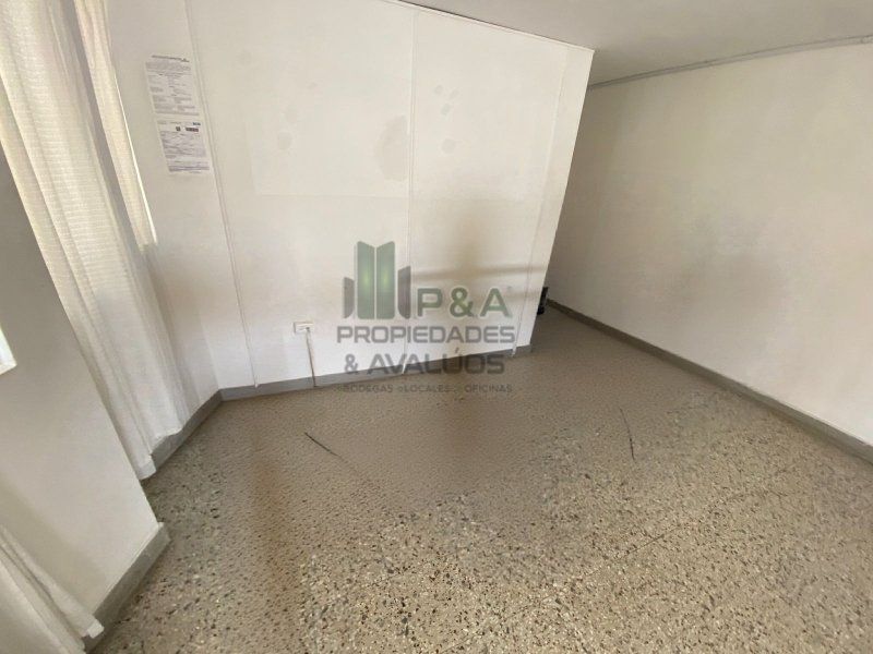 Casa en arriendo Antioquia Medellín Naranjal 144 m2 Habitaciones 6 Baños 3 Garajes 0 Precio $6500000