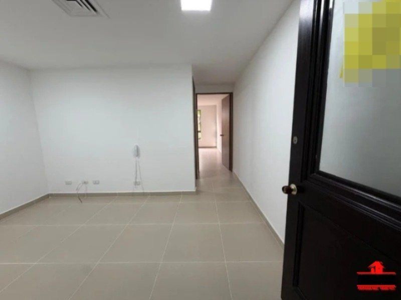 Oficina en arriendo Antioquia Medellín Patio Bonito 37 m2 Habitaciones 0 Baños 1 Garajes 1 Precio $4158000
