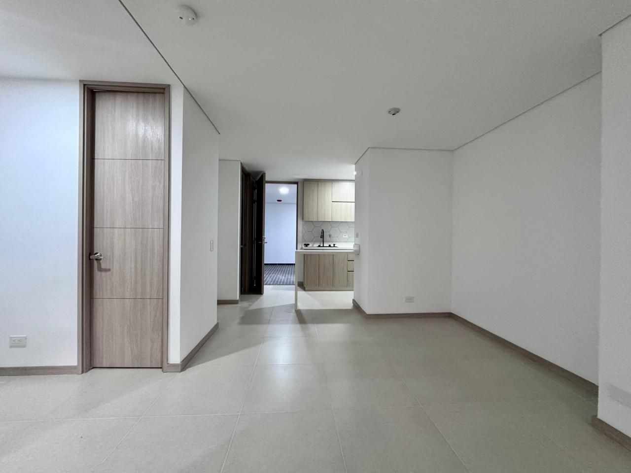 Apartamento en arriendo Antioquia Envigado Loma Del Barro 65 m2 Habitaciones 2 Baños 2 Garajes 1 Precio $3200000