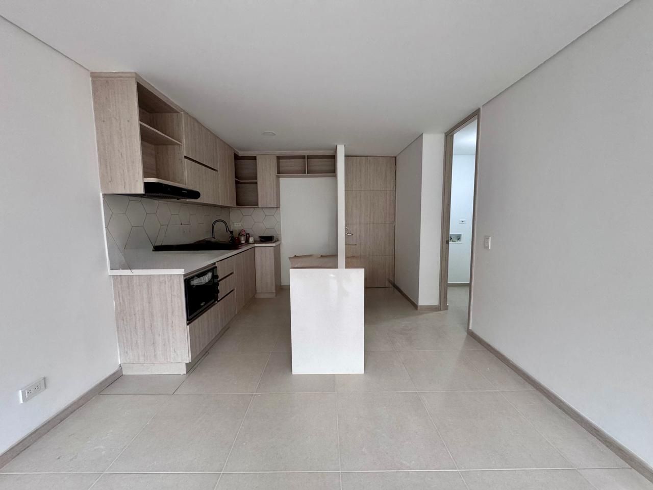 Apartamento en arriendo Antioquia Envigado Loma Del Barro 65 m2 Habitaciones 2 Baños 2 Garajes 1 Precio $3200000
