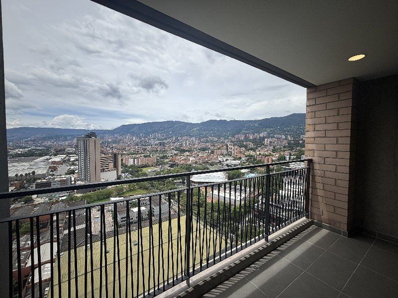 Apartamento en arriendo Antioquia Envigado Las Vegas 90 m2 Habitaciones 3 Baños 2 Garajes 0 Precio $4500000