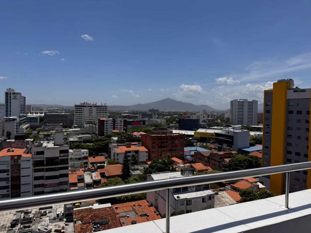 Apartamento en venta Norte De Santander Cúcuta Caobos 156 m2 Habitaciones 3 Baños 4 Garajes 2 Precio $650000000