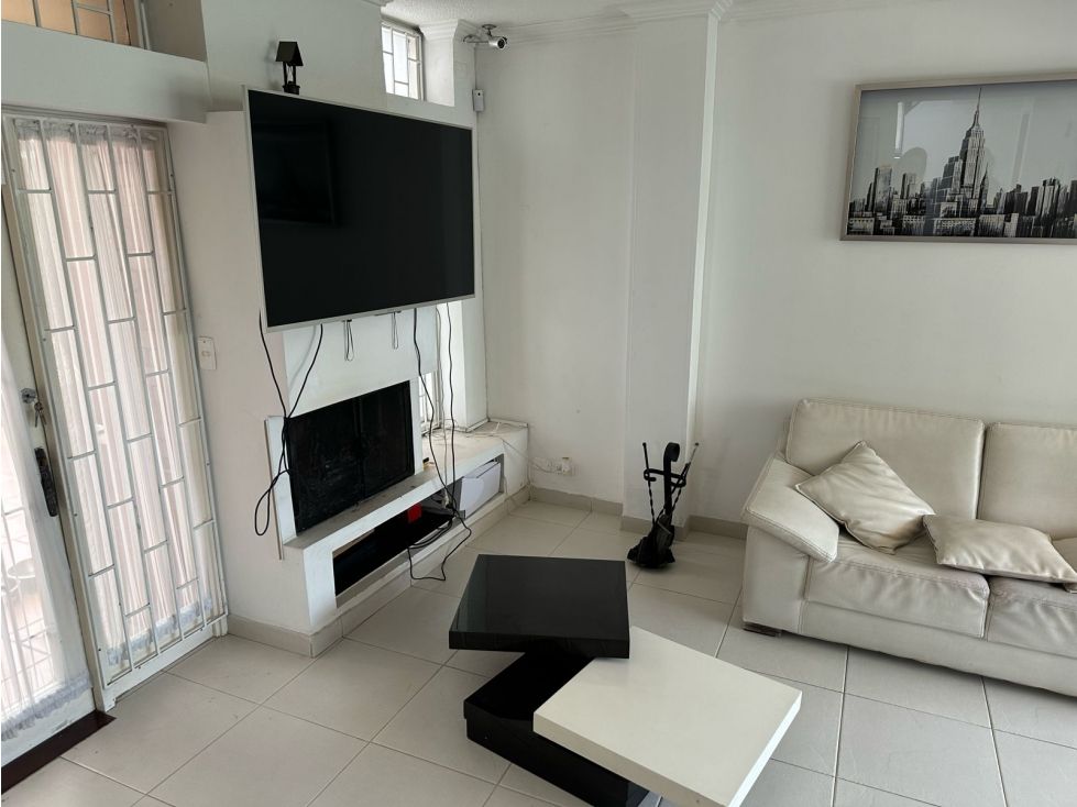 Casa en arriendo Cundinamarca Chía Br Rincon De La Floresta 183 m2 Habitaciones 4 Baños 4 Garajes 2 Precio $4500000