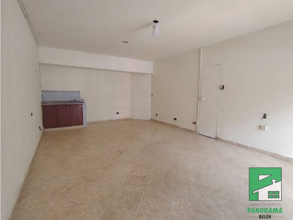 Local en arriendo Antioquia Medellín San Bernardo 35 m2 Habitaciones 0 Baños 0 Garajes 0 Precio $1430000