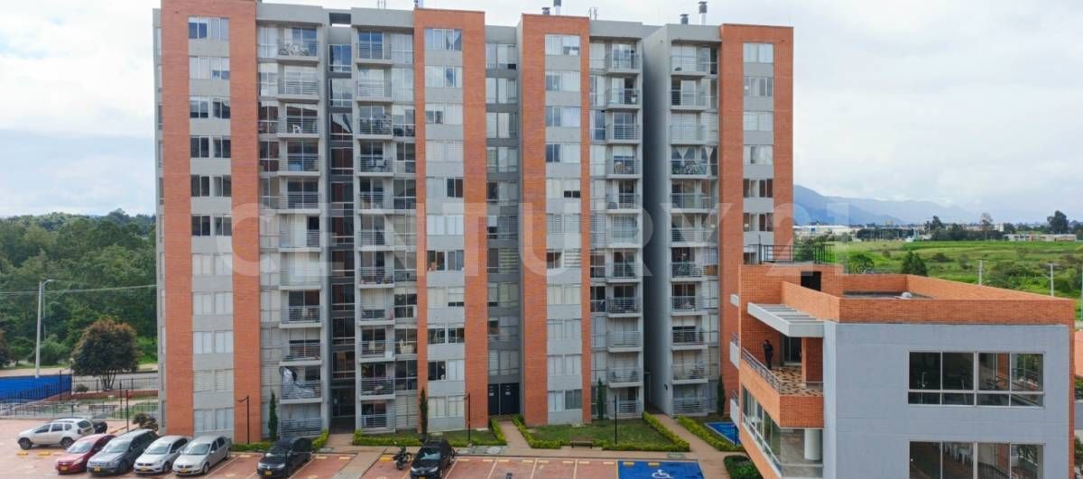 Apartamento en arriendo Cundinamarca Bogotá El Dorado 75 m2 Habitaciones 3 Baños 2 Garajes 1 Precio $2450000