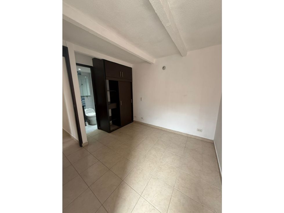 Apartamento en arriendo Antioquia Medellín Los Colores 60 m2 Habitaciones 3 Baños 2 Garajes 1 Precio $2550000