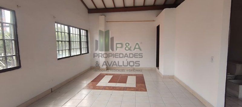 Local en arriendo Antioquia Medellín El Chagualo 80 m2 Habitaciones 0 Baños 2 Garajes 0 Precio $2000000