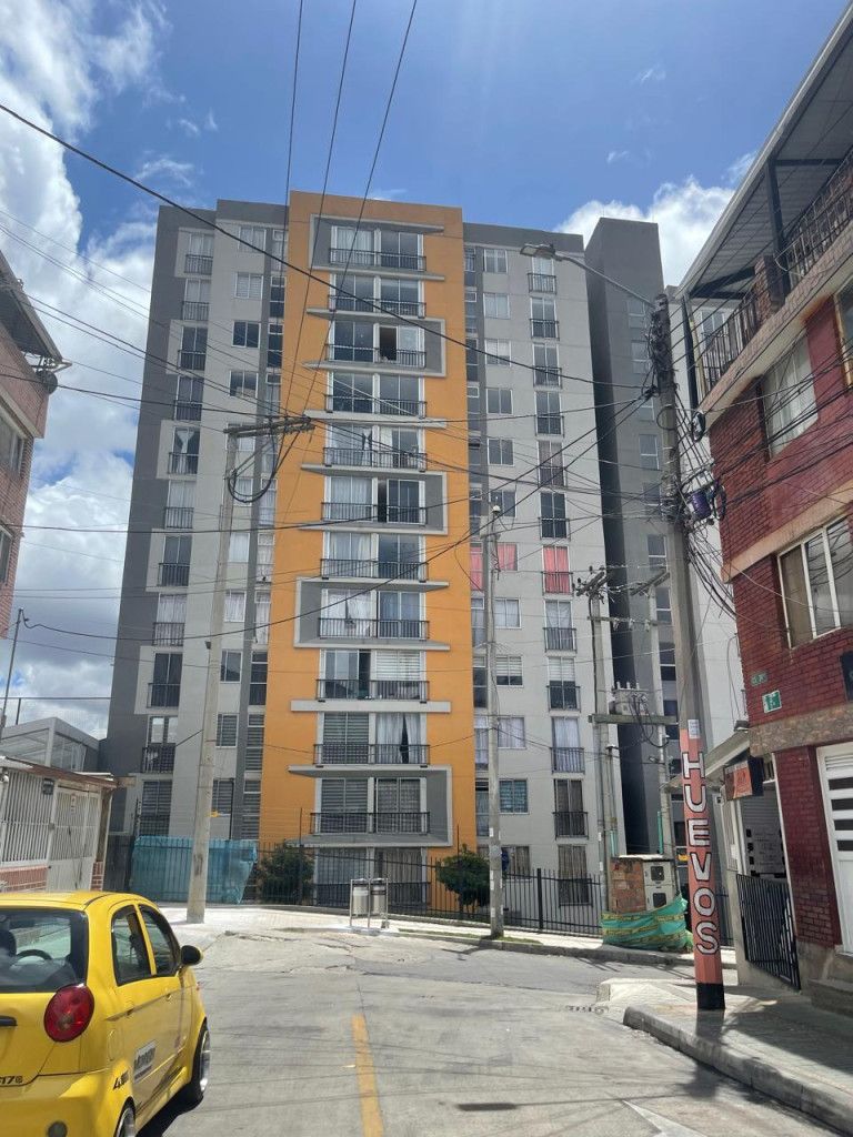 Apartamento en venta Cundinamarca Bogotá Granada Sur 53 m2 Habitaciones 3 Baños 2 Garajes 0 Precio $256000000