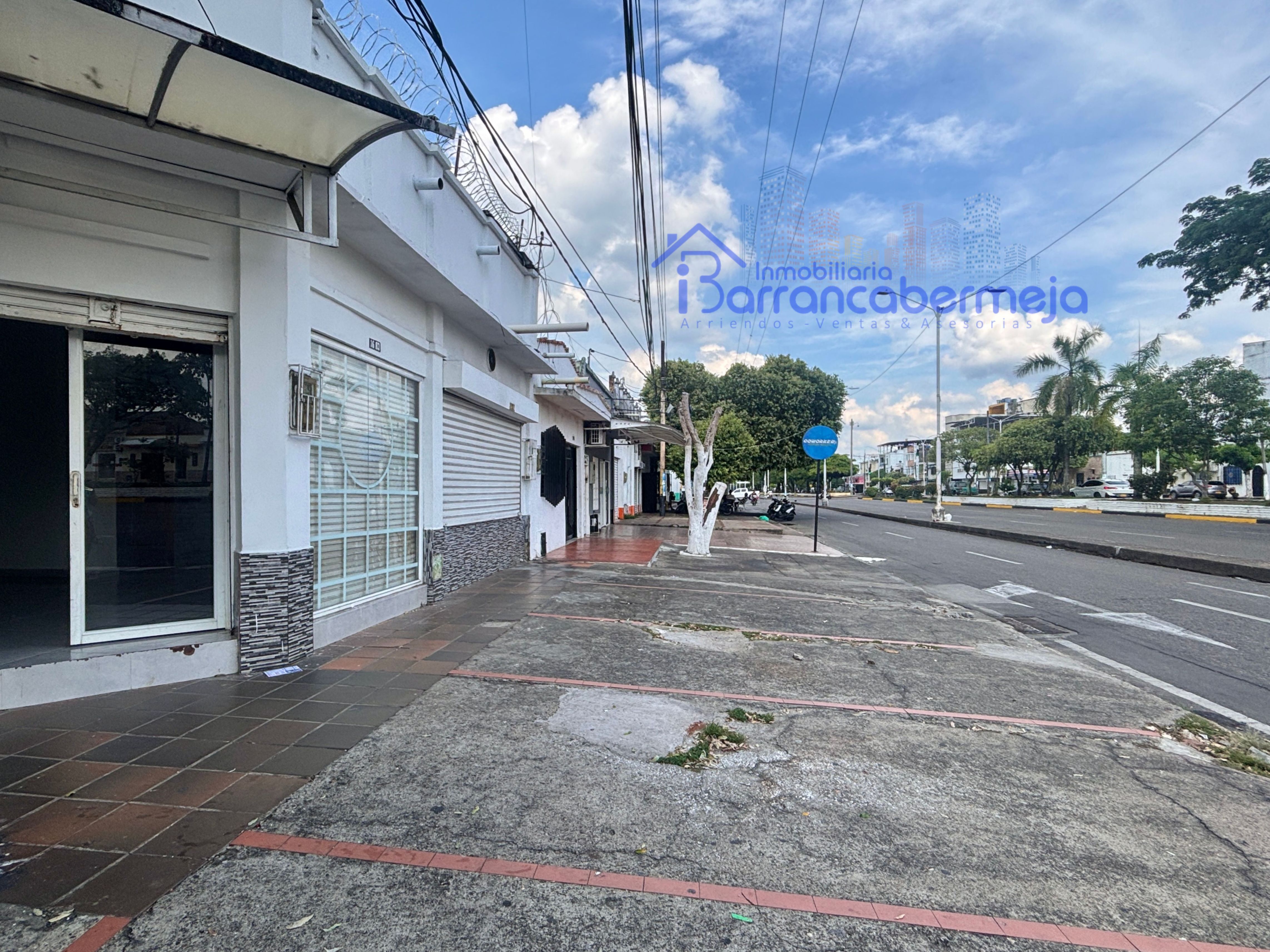 Local Comercial en arriendo Santander Barrancabermeja Uribe Uribe 30 m2 Habitaciones 2 Baños 1 Garajes 0 Precio $1500000