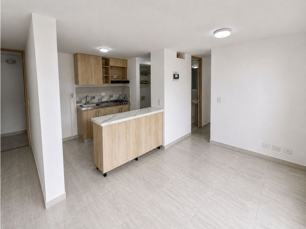 Apartamento en arriendo Antioquia Bello Urbanización Urapanes 60 m2 Habitaciones 3 Baños 2 Garajes 0 Precio $1800000
