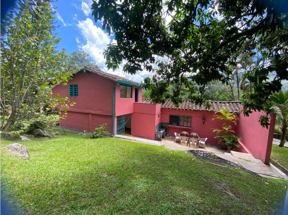 Casa Campestre en venta Antioquia Girardota Girardota 297 m2 Habitaciones 0 Baños 3 Garajes 6 Precio $1050000000