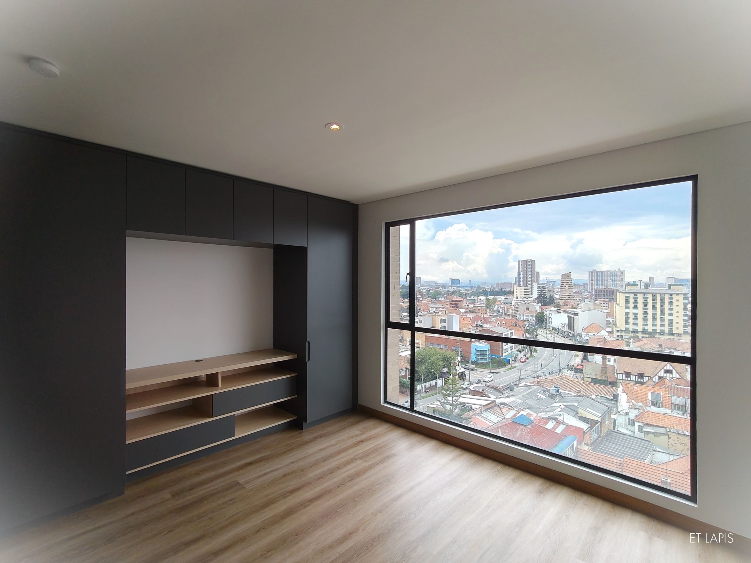 Apartaestudio en venta Cundinamarca Bogotá Samper 31 m2 Habitaciones 1 Baños 1 Garajes 0 Precio $320000000