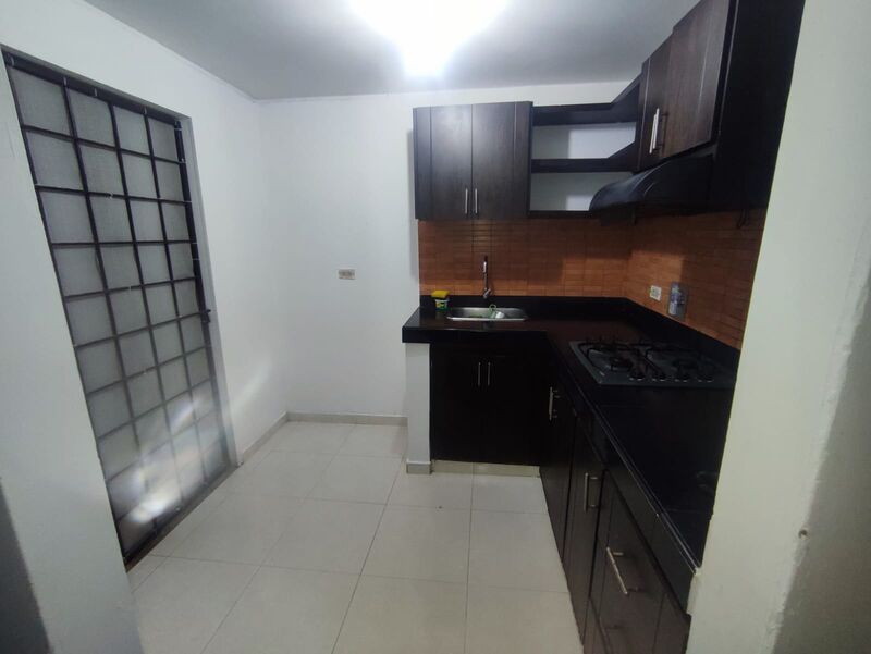 Casa en venta Meta Villavicencio Guatiquia 86 m2 Habitaciones 4 Baños 2 Garajes 2 Precio $300000000