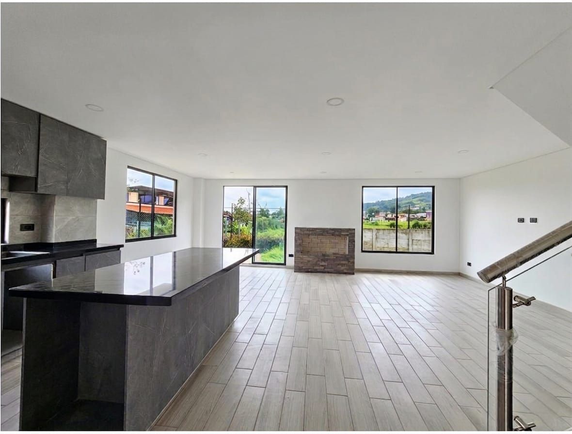 Casa en venta Cundinamarca Cota Cota 150 m2 Habitaciones 3 Baños 3 Garajes 2 Precio $750000000
