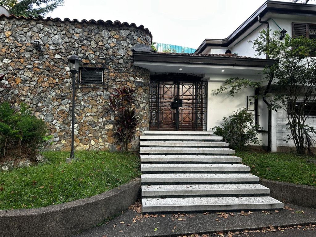 Casa en venta Antioquia Medellín La Aguacatala 451 m2 Habitaciones 4 Baños 5 Garajes 2 Precio $3200000000