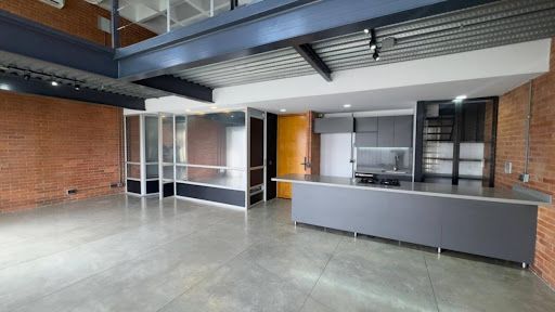 Apartamento en arriendo Antioquia Medellín Astorga 125 m2 Habitaciones 2 Baños 2 Garajes 3 Precio $8000000