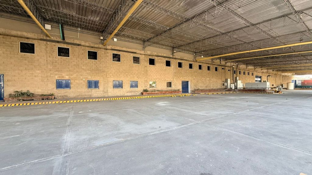 Bodega en venta Atlántico Barranquilla Villa San Pedro Iii 2400 m2 Habitaciones 0 Baños 8 Garajes 20 Precio $9588000000