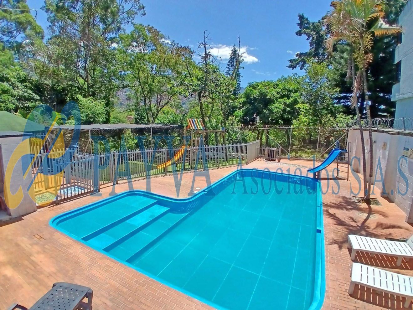 Apartamento en arriendo Antioquia Medellín Campo Alegre 48 m2 Habitaciones 2 Baños 2 Garajes 1 Precio $2600000