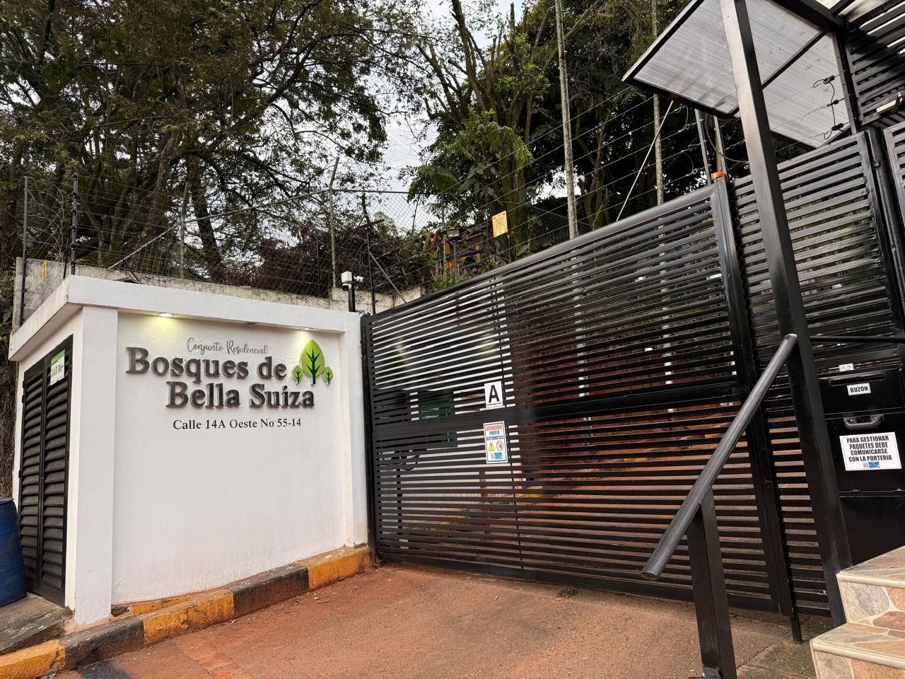 Apartamento en venta Valle Del Cauca Cali Sector La Luisa Bella Suiza 92 m2 Habitaciones 3 Baños 3 Garajes 2 Precio $320000000