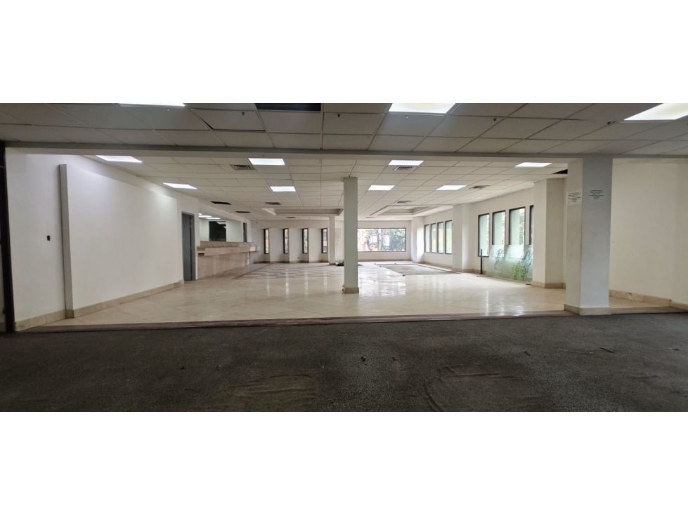 Oficina en arriendo Antioquia Medellín Astorga 600 m2 Habitaciones 0 Baños 4 Garajes 0 Precio $45000000