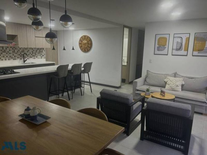 Apartamento en venta Antioquia Medellín La Colina 90 m2 Habitaciones 3 Baños 2 Garajes 1 Precio $650000000