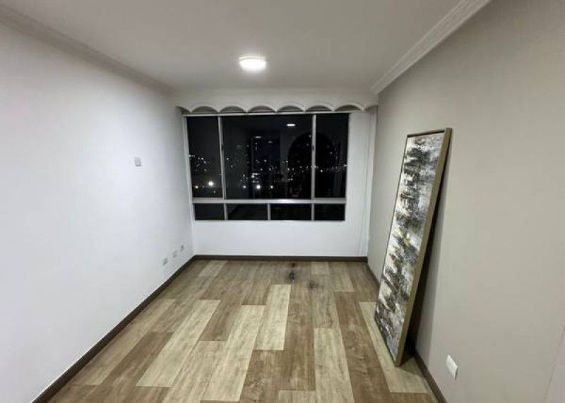 Apartamento en venta Cundinamarca Bogotá Madelena Iii Y Iv 55 m2 Habitaciones 3 Baños 2 Garajes 0 Precio $270000000