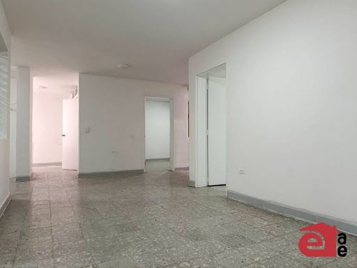 Casa en arriendo Antioquia Envigado La Mesa 220 m2 Habitaciones 5 Baños 4 Garajes 0 Precio $10000000