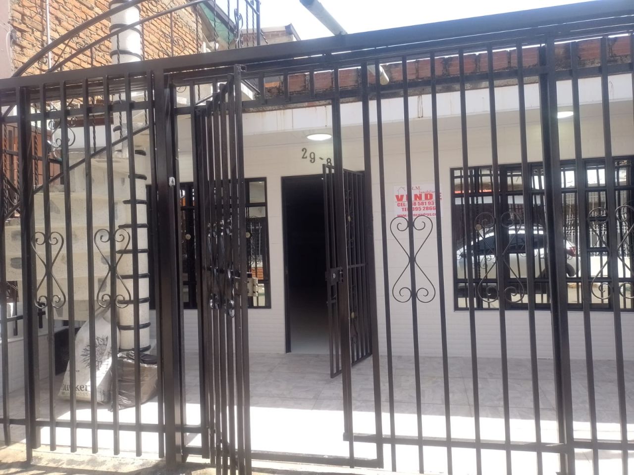 Casa en arriendo Valle Del Cauca Cali La Fortaleza 140 m2 Habitaciones 4 Baños 2 Garajes 0 Precio $1200000