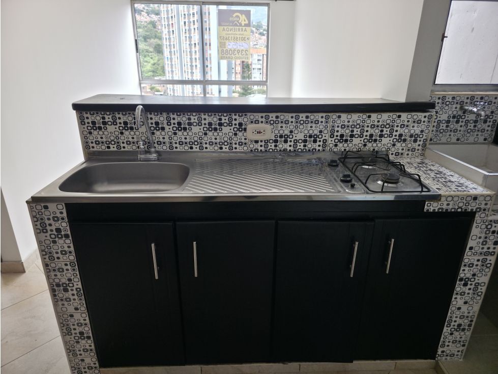 Casa en arriendo Antioquia Medellín San Miguel 36 m2 Habitaciones 2 Baños 1 Garajes 0 Precio $1300000