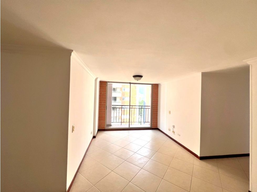 Apartamento en arriendo Antioquia Envigado Cd San Lucas 120 m2 Habitaciones 3 Baños 2 Garajes 1 Precio $4800000