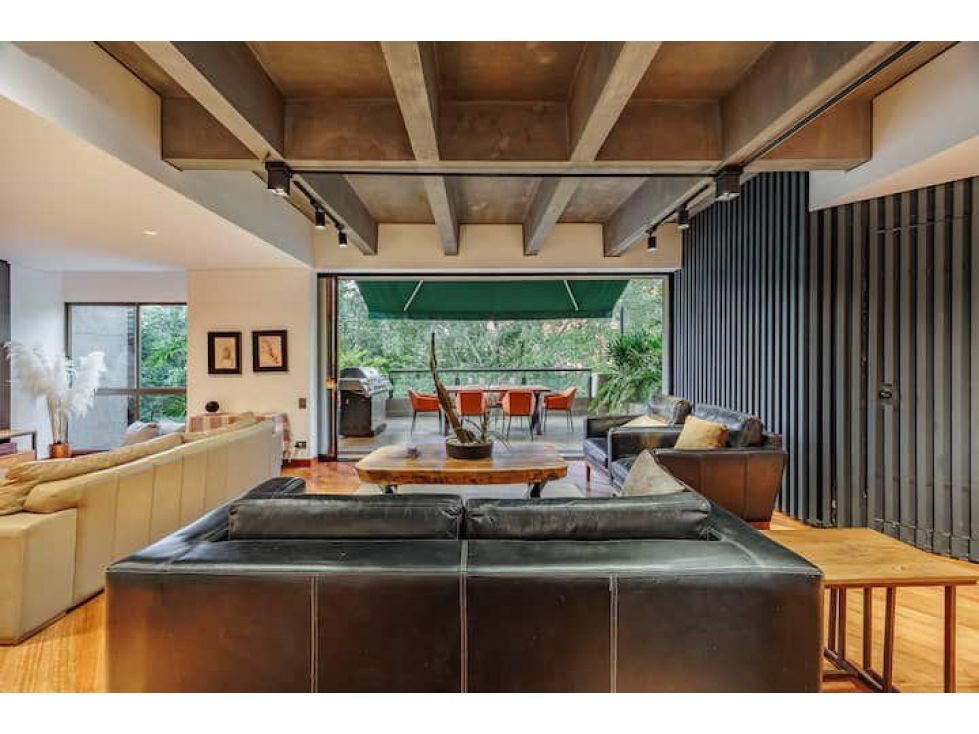 Apartamento en arriendo Antioquia Medellín El Poblado 400 m2 Habitaciones 4 Baños 5 Garajes 2 Precio $27500000