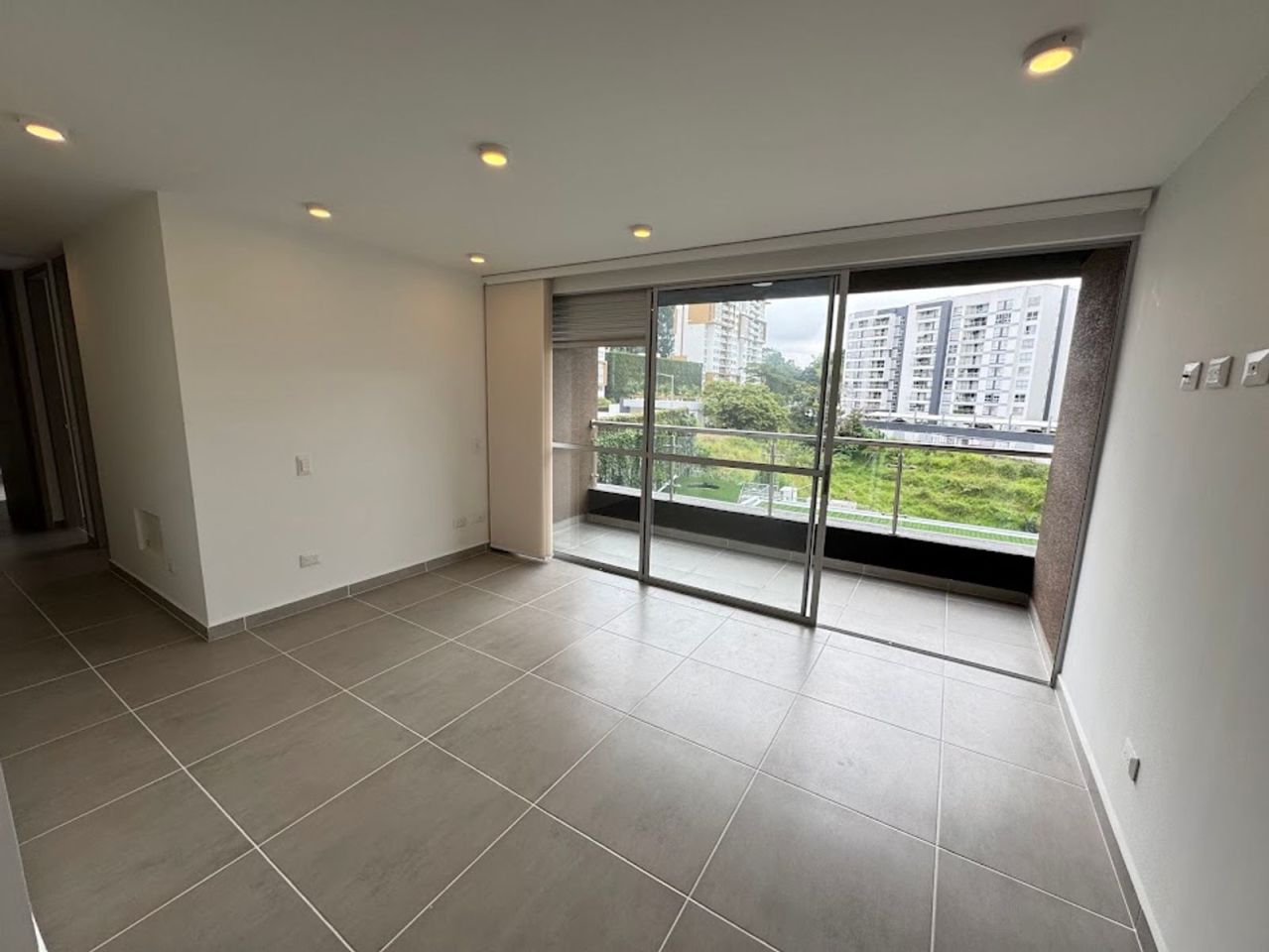 Apartamento en venta Quindío Armenia La Florida 85 m2 Habitaciones 3 Baños 2 Garajes 1 Precio $392000000