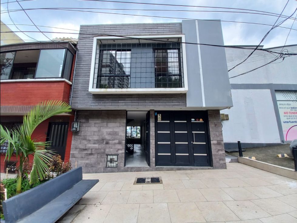 Local en arriendo Risaralda Pereira San Jose Sur 220 m2 Habitaciones 0 Baños 2 Garajes 0 Precio $8000000