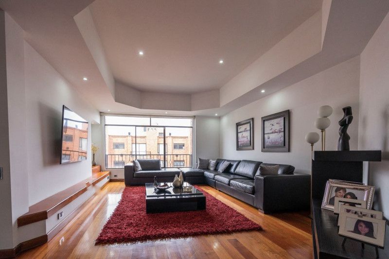 Apartamento en arriendo Cundinamarca Bogotá San Patricio 383 m2 Habitaciones 6 Baños 6 Garajes 4 Precio $18902000