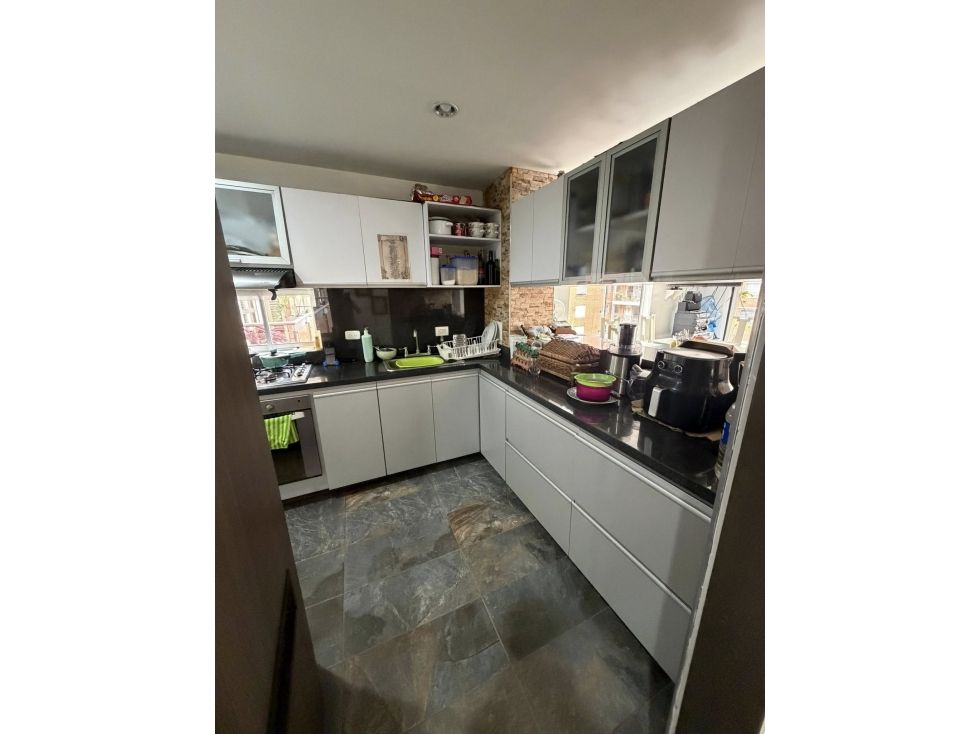 Apartamento en venta Cundinamarca Bogotá La Esperanza 94 m2 Habitaciones 3 Baños 2 Garajes 1 Precio $759900000