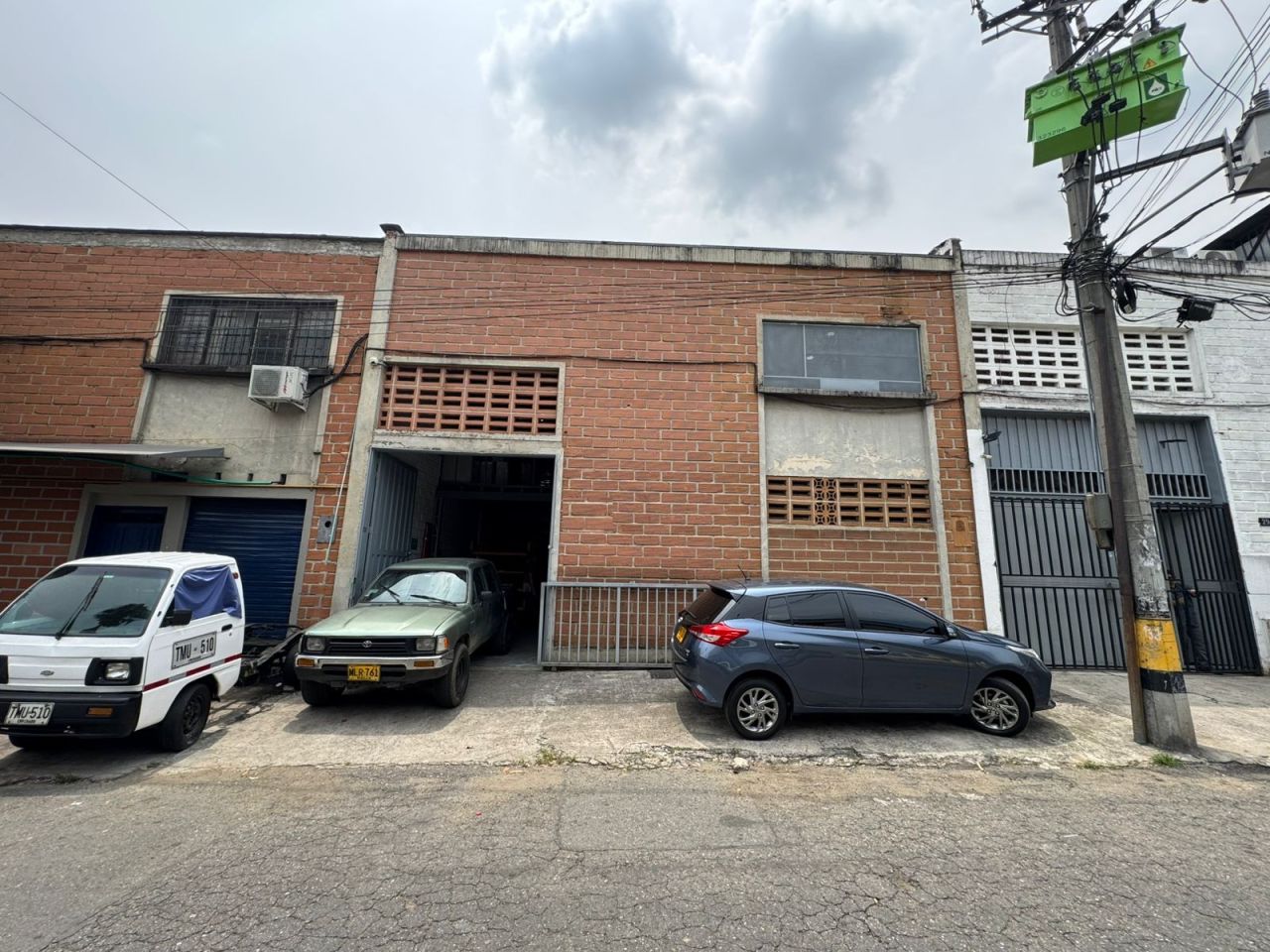 Bodega en arriendo Antioquia Medellín Tenche 330 m2 Habitaciones 0 Baños 3 Garajes 0 Precio $16000000