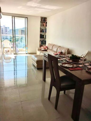Apartamento en venta Magdalena Santa Marta Los Alcazares 110 m2 Habitaciones 3 Baños 3 Garajes 1 Precio $380000000