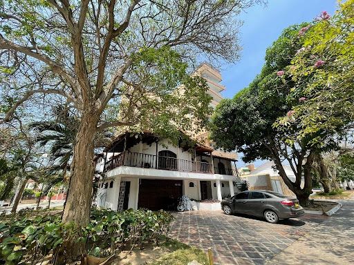 Casa en venta Atlántico Barranquilla Santa Monica 730 m2 Habitaciones 9 Baños 10 Garajes 0 Precio $1600000000