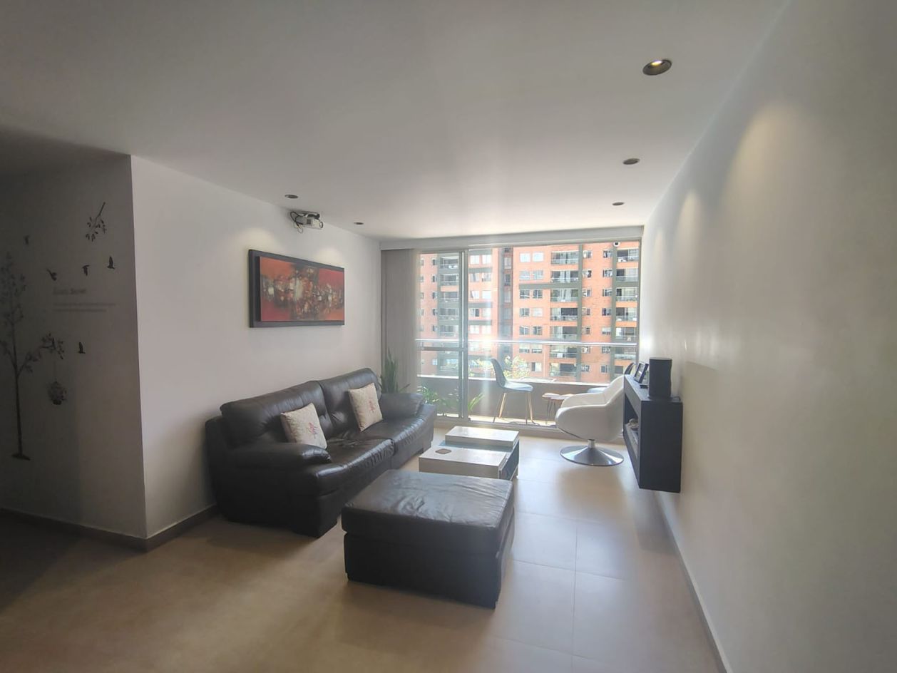 Apartamento en arriendo Antioquia Medellín Villa Carlota 84 m2 Habitaciones 3 Baños 2 Garajes 2 Precio $8000000