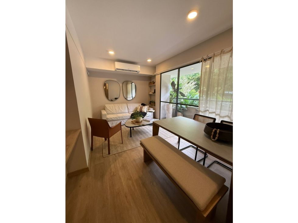Apartamento en venta Antioquia Envigado El Portal 61 m2 Habitaciones 2 Baños 2 Garajes 1 Precio $660000000