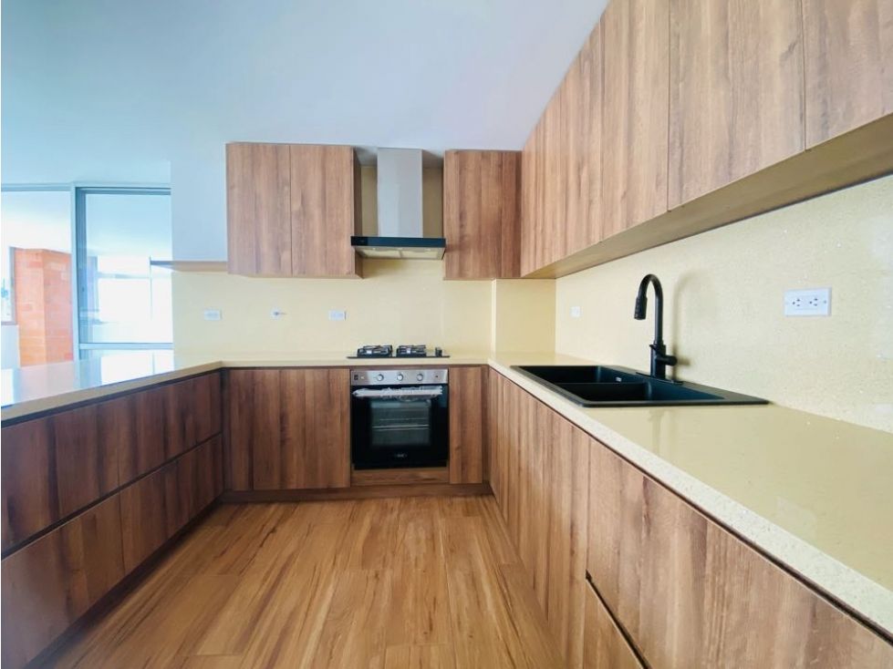 Apartamento en venta Antioquia Envigado Envigado 240 m2 Habitaciones 3 Baños 4 Garajes 1 Precio $1500000000