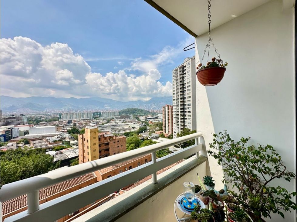 Apartamento en venta Antioquia Medellín Medellín 76 m2 Habitaciones 3 Baños 2 Garajes 1 Precio $640000000