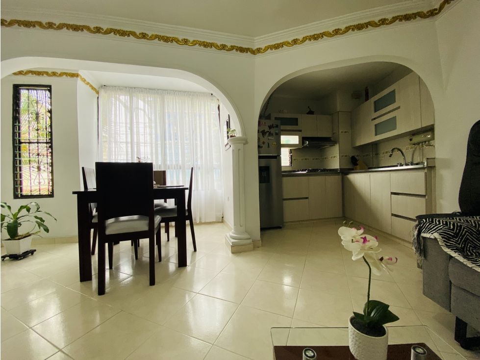 Apartamento en venta Antioquia Envigado Envigado 93 m2 Habitaciones 3 Baños 2 Garajes 0 Precio $437000000