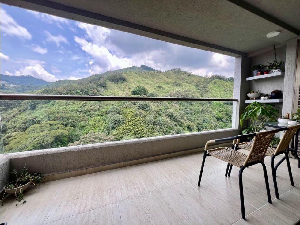 Apartamento en venta Antioquia Medellín Cr Arabella 93 m2 Habitaciones 3 Baños 3 Garajes 2 Precio $880000000