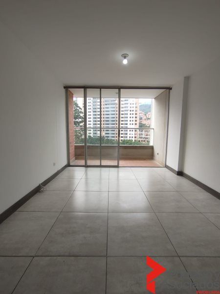 Apartamento en arriendo Antioquia Envigado La Sebastiana 68 m2 Habitaciones 3 Baños 2 Garajes 1 Precio $3000000